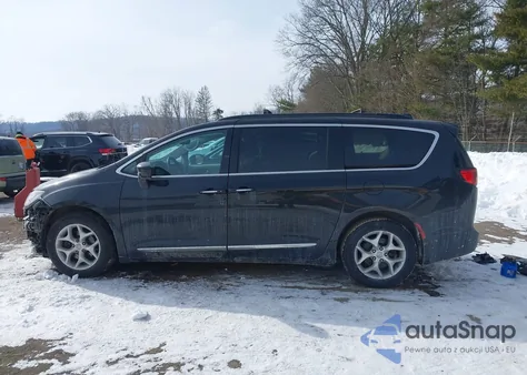 2017 Chrysler Pacifica Touring-L from USA, damaged, VIN 2C4RC1BG3HR511489